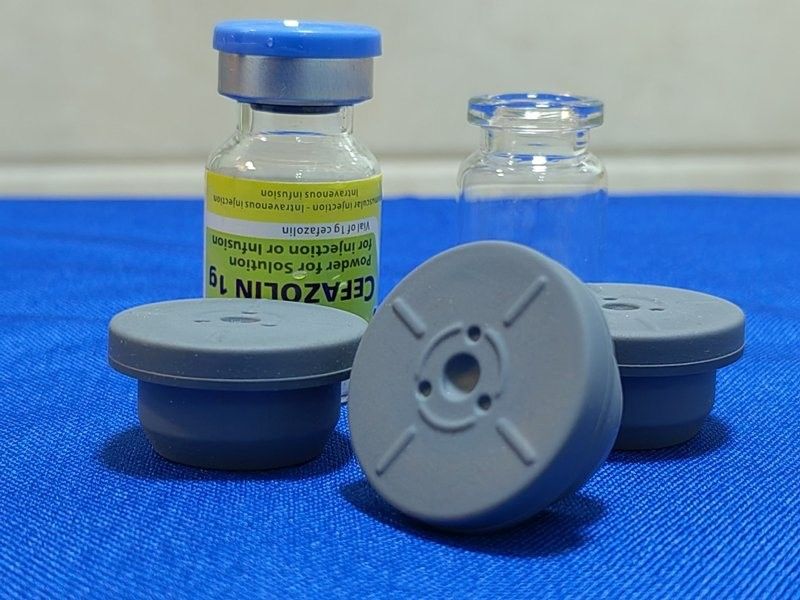 13mm 20mm 28mm Glas-Injektionsflasche 20-a Medizinischer Butylkautschuk Pharmazeutischer Bromobutylkautschukstopfen für Glasflaschen