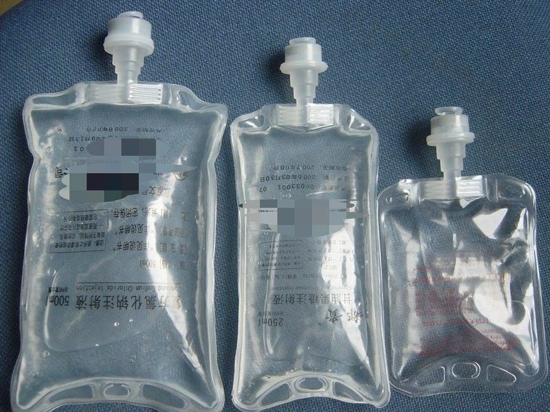 100 ml 250 ml Polypropylen-Infusionsbeutel Natriumchlorid Nicht-PVC IV-Beutel klares Medizinisches Nicht-PVC leeres Infusionsbeutel