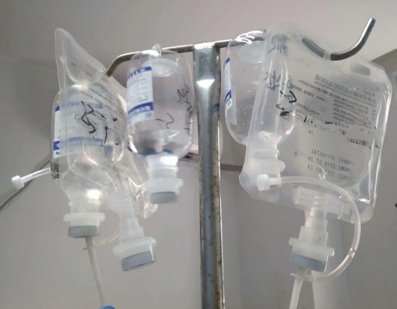 100 ml 250 ml 500 ml Salzlösung Infusionsbeutel PVC Infusionsbeutel Medizinischer Einwegbehälter Druck IV Nicht-PVC-Infusionsbeutel