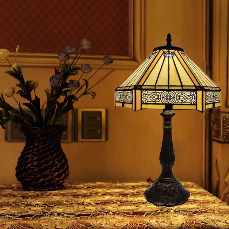 Europäische 30cm Hotel Vintage Tischlampe Bar Schlafzimmer Wohnzimmer Schlafzimmer Hotel Handgefertigte LED Glas Bunt Tischlampe