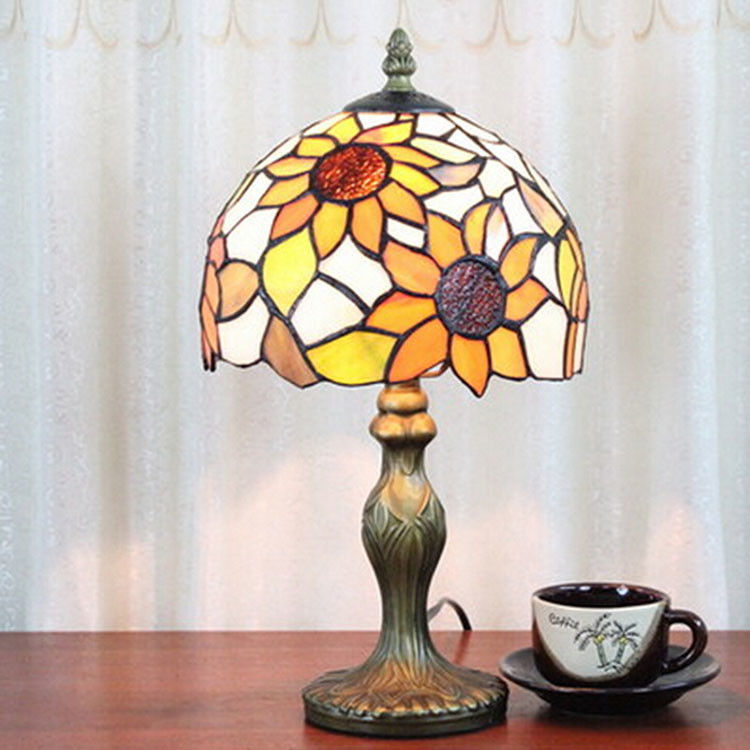Neues Design Marrakech Sonnenblume Handgemachte Mondform Turisch Marokkanisches Mosaik Tischschreibtisch Nebentischlampe Glas Tischlampe
