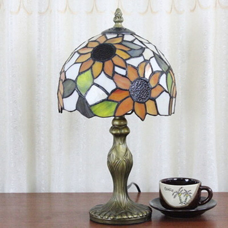 Neues Design Marrakech Sonnenblume Handgemachte Mondform Turisch Marokkanisches Mosaik Tischschreibtisch Nebentischlampe Glas Tischlampe